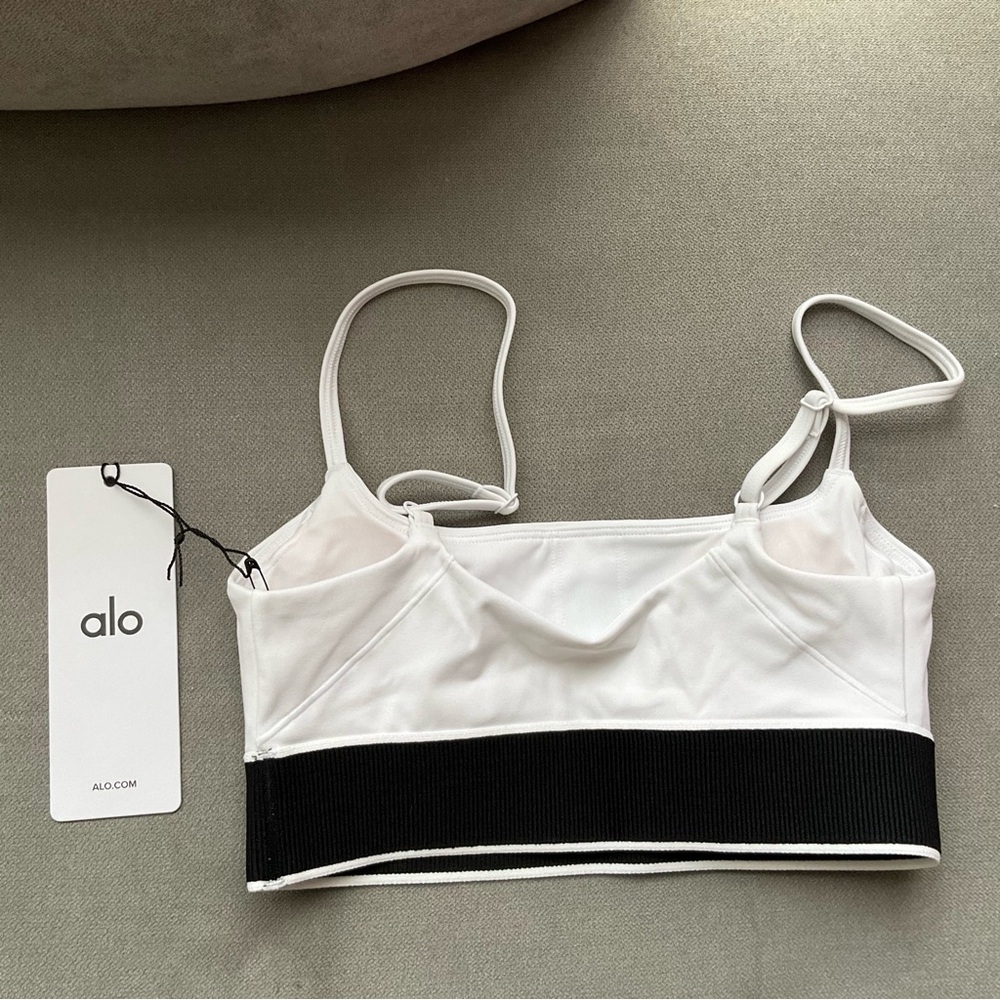 ALO Softsculpt Amp It Up Bra White/Black XXS - Picture 8 of 8